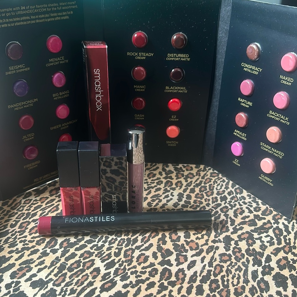 Brand new high end mini and full sized lipstick set
